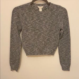 Heather gray cropped long sleeve sweater